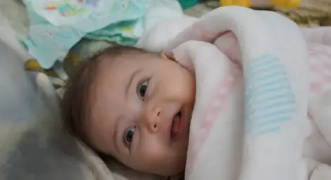 ЗОВ ЗА ПОМОЩ: Бебе с левкемия се нуждае спешно от помощ