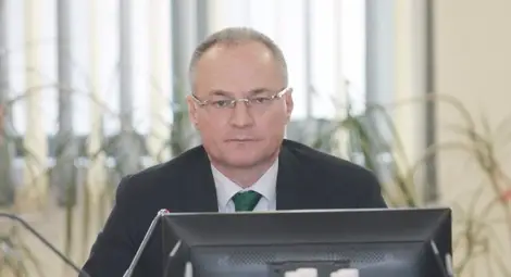 НСО прави проверка на колата, с която пътува Лозан Панов