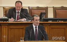 Орешарски: Вземаме новите заеми, за да изплатим старите