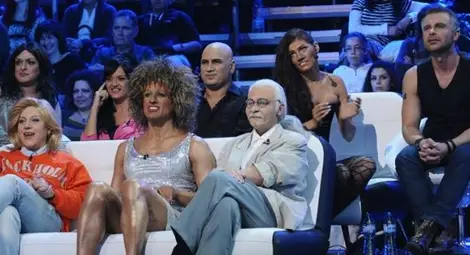 Ненчо събира съчки, Криско се явява с екзотичен акцент &ndash; утре вечер  в &bdquo;Като две капки вода&ldquo; 