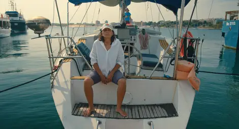 "Средна земя" - портрети на 10 вдъхновяващи българи под открито в Русе