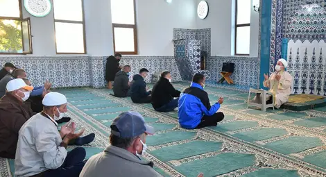 Радев, Петков и Борисов поздравиха мюсюлманите по случай Рамазан Байрам