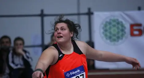 Леката атлетика с две титли на държавно за юноши и девойки