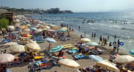 Тазгодишните доходи на Турция от руски туристи са вече 4,5 милиарда долара