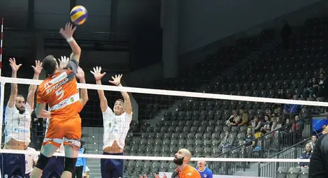 Волейболният &bdquo;Дунав&ldquo; с покана за участие на турнир във Варна