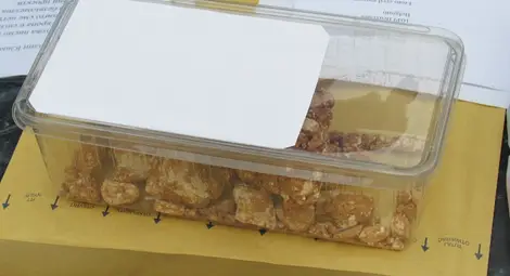 Колет с камъни до Юнкер стигна до ДАНС и Цацаров