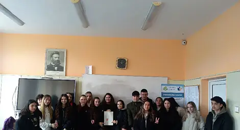 Темата &bdquo; Първото влюбване и основните етапи в една връзка&ldquo; дискутираха деветокласници от Кубрат