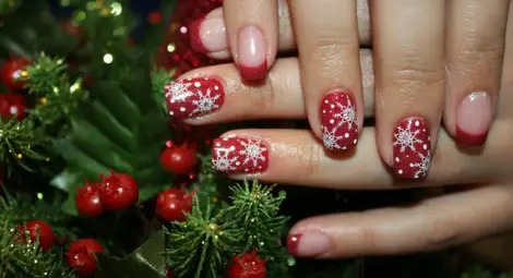 All inclusive завладява маникюра в студените дни