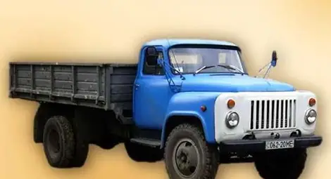 Четирима ранени след  обратен завой на газка