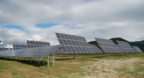 Екоинспекцията пусна проекти за 2500 декара фотоволтаици Екоинспекцията пусна проекти за 2500 декара фотоволтаици