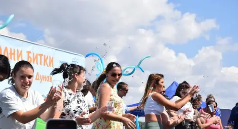 Русе отпразнува Деня на река Дунав с мащабни водни забавления и много усмивки