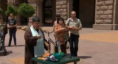 Екзорсистът Гелеменов разгони злите сили пред МС Екзорсистът Гелеменов разгони злите сили пред МС