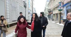 Лиляна Павлова: През 2017 г. може да започне строителството на магистралата Русе-Търново