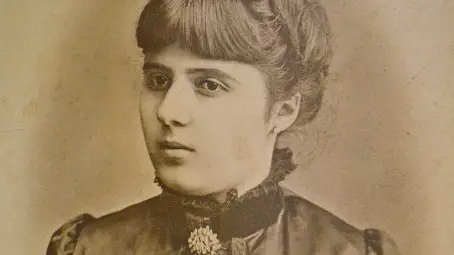 Лукса СИМЕОНОВА