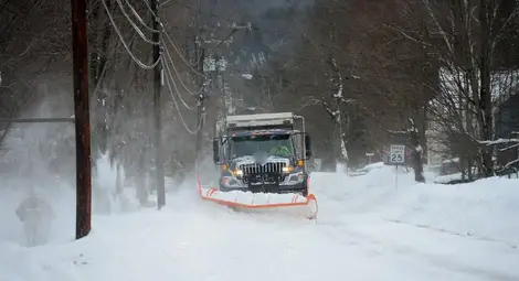 Броят на загиналите от премръзване в Полша достигна 77 души