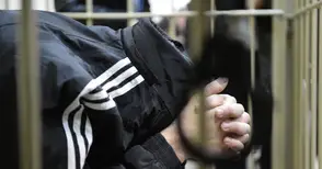 49-годишен чака в ареста 17-та присъда след гонка с полицаи