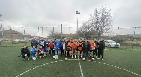 Тимът на "Тухла"-Русе спечели традиционния турнир по футбол на малки вратички в Долна Студена