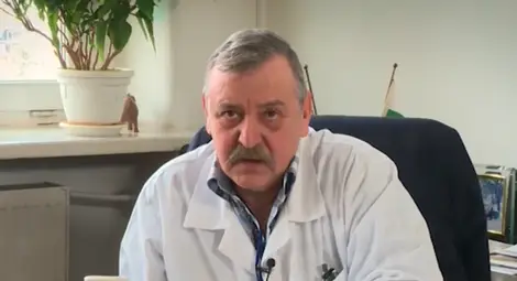 Проф. Кантарджиев: Предпазните средства остават, независимо от имунизацията Проф. Кантарджиев: Предпазните средства остават, независимо от имунизацията