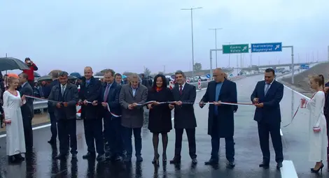 Завърши изграждането на участъка Дупница - Благоевград от АМ &bdquo;Струма&ldquo; /галерия/