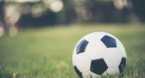 Баща срещу син в мач от Четвърта лига