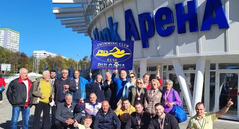 Ветераните на "Ирис" с второ и трето място на силен международен плувен турнир в Бургас