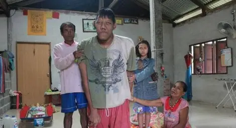 Почина най-високият мъж в света 