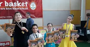 Танцьорите на „Фламинго“ с медали от два турнира