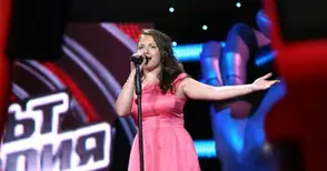 Слънчевата Съни ще се доказва като пееща хулиганка в отбора на Йордан Караджов