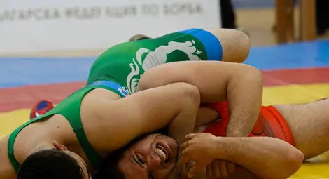 Младите борци с 4 медала на тепиха в Бургас