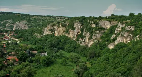 Снимката е от сайта "Пътешествия без край"