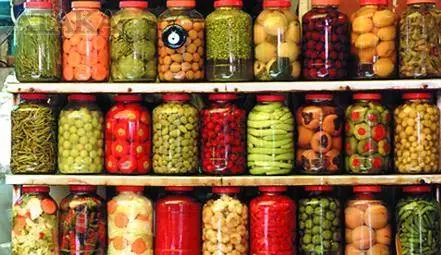 Народът мина на зимнина от магазините