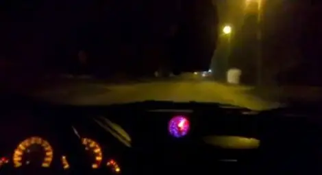 Закопчан! Джигитът, показал среден пръст на властта с 230 км/ч, е таксиджия /видео/