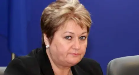 Скандалната Сапунджиева напусна поста съдебен секретар