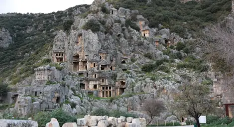 Свети Николай живял в Демре, бил владика там