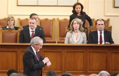 Почва смяната на министри, но по-малко от 5-6 Почва смяната на министри, но по-малко от 5-6