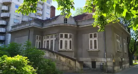 Фотографска и словесна акция &bdquo;Напред в миналото&ldquo;  оживява в Центъра за изкуство и култура &bdquo;Блок 14&ldquo;