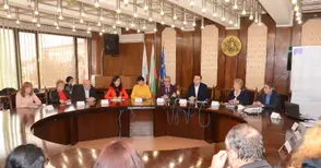 Местят деца и ученици заради  ремонтите в пет учебни сгради