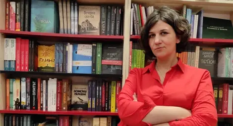 Управителят на книжарница &bdquo;Хермес&ldquo;: Русе е град с традиции, но отворен към новото. Това личи и в заглавията, които се търсят при нас