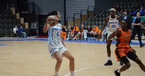 Зори Костова: Искаме днешния мач да се превърне в празник