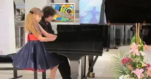 Йоана и Ники със самостоятелен концерт в Ню Йорк през декември