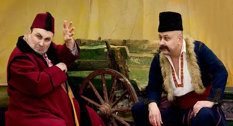 Комикът Стефан Рядков  влиза в Чудомирова роля