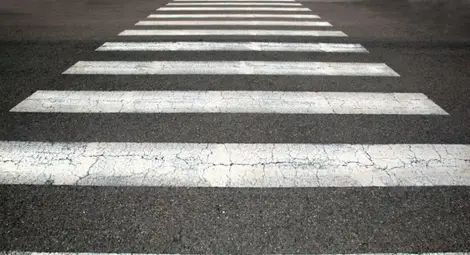 40 000 лева обезщетение за ударена от кола на пешеходна пътека жена