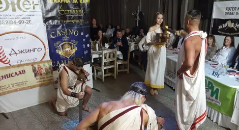 Светлозара Димитрова и Пламен Атанасов покориха  върха на конкурса Мис и Мистър Топ лица на Русе /галерия/