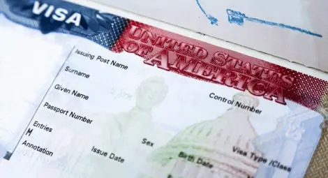 САЩ: Визите за българи остават засега