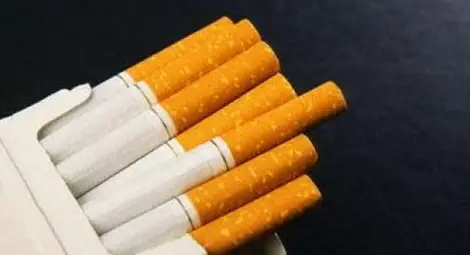 Променят предупредителните надписи по цигарените кутии