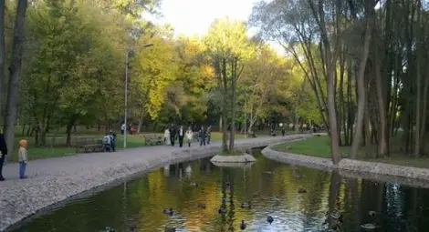 Кметът на Харков извадил късмет, снайперистът го взел за умрял