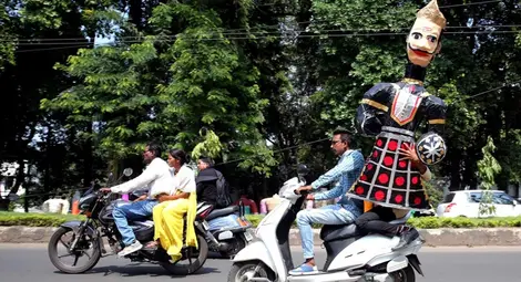 Живот без пари в индийски щат от следващата година