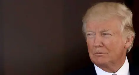 Тръмп чака "Ню Йорк таймс" да му иска прошка на колене