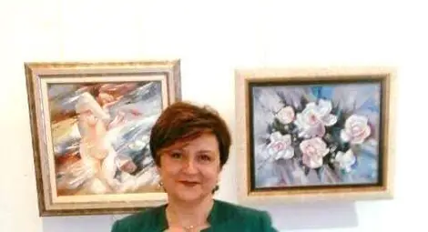 Между политиката и застраховането Деана Тонева разкрива душата си в картини