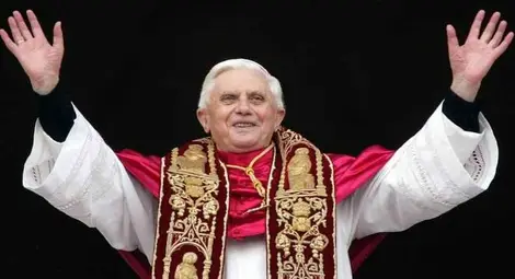 Папа Бенедикт XVI се помоли за мир